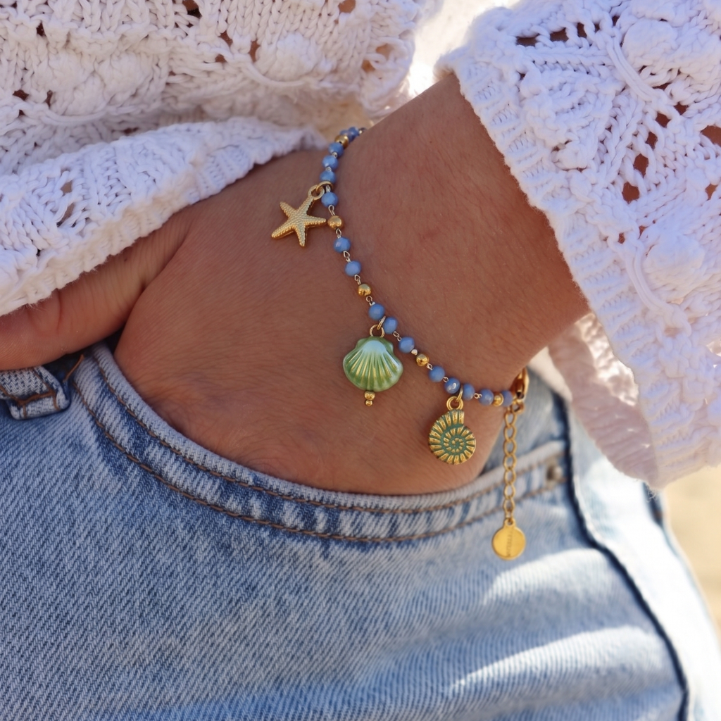 Azure Tide Charm